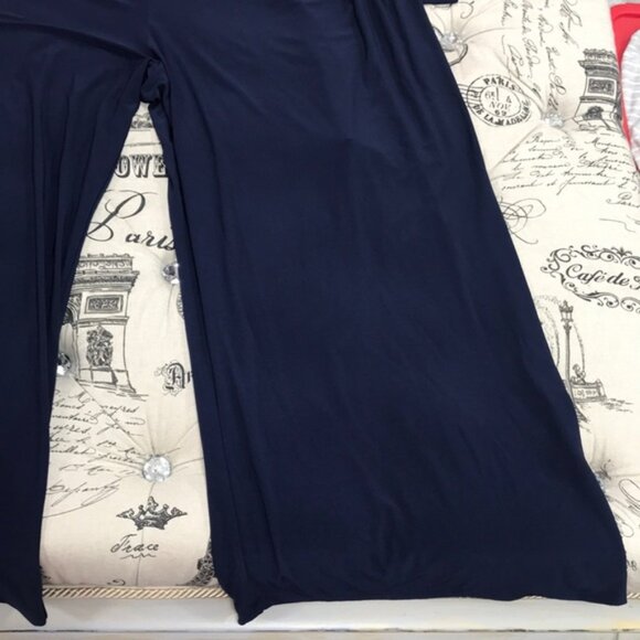 Plus Size Women's Vince Camuto Ruffle Collar Jumpsuit - Picture 9 of 10